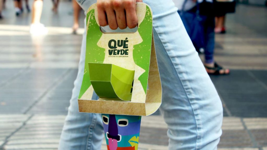 branded-deli-drink-boxes-coffe-ice-hot